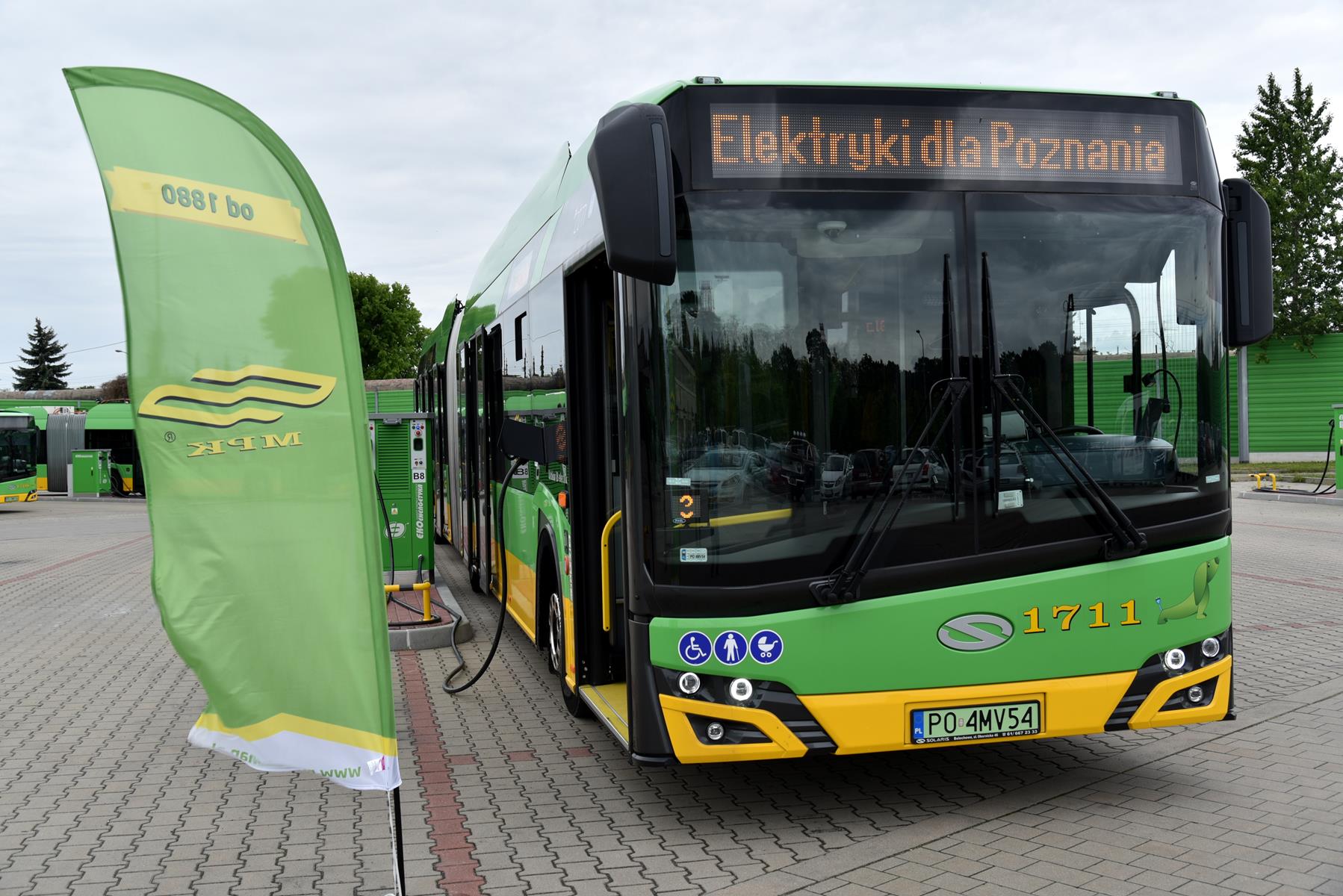 Zakupiony elektryczny autobus
