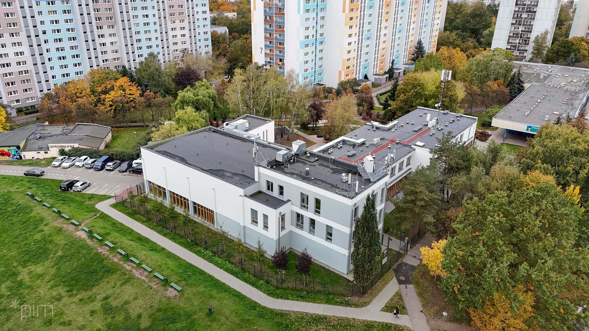 Szkoła Podstawowa nr 68 w nowej odłsonie fot. PIM